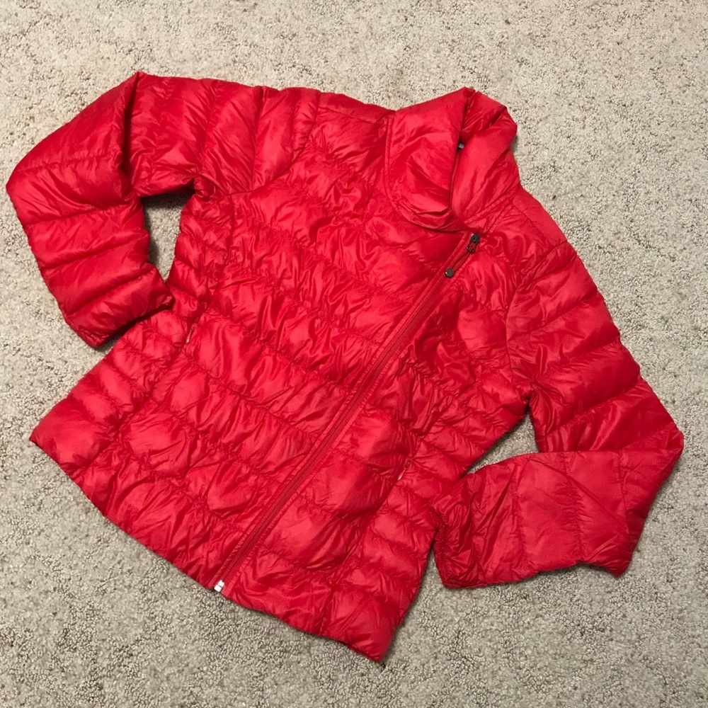 ATHLETA Red DOWN JACKET! 😍